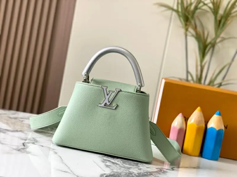 louis vuitton aaa qualite mini sac a main pour femme s_123b4a4